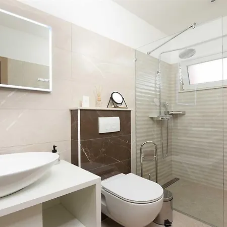 Amfora With Heated Pool, Wellness And Tennis *