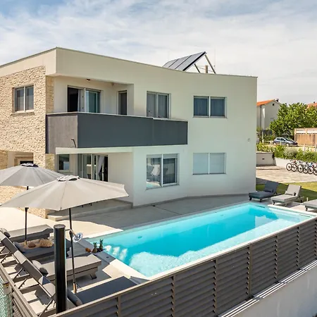 Amfora With Heated Pool, Wellness And Tennis *