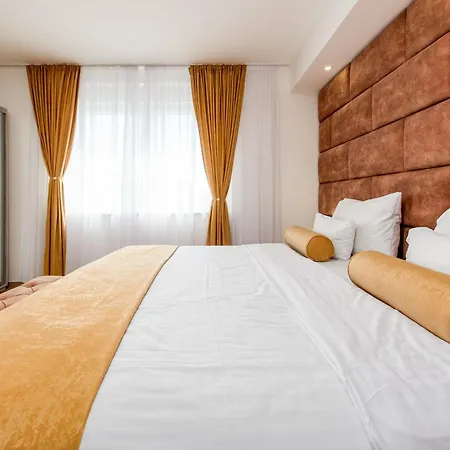 Amfora With Heated Pool, Wellness And Tennis * Knezevic