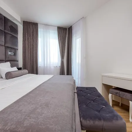 Amfora With Heated Pool, Wellness And Tennis *