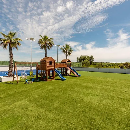 Amfora With Heated Pool, Wellness And Tennis *