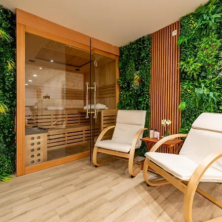 Amfora With Heated Pool, Wellness And Tennis *