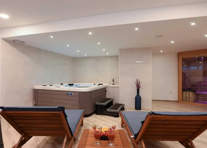 Amfora With Heated Pool, Wellness And Tennis Villa