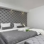 Amfora With Heated Pool, Wellness And Tennis Villa *