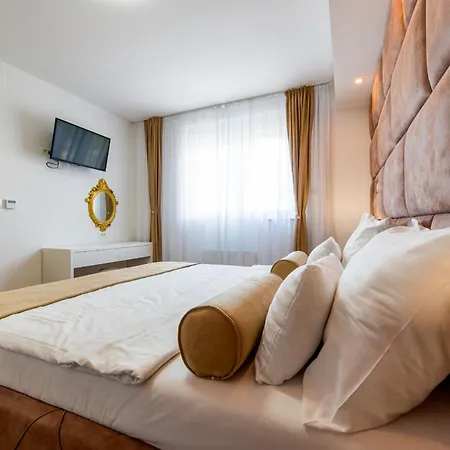 Amfora With Heated Pool, Wellness And Tennis *