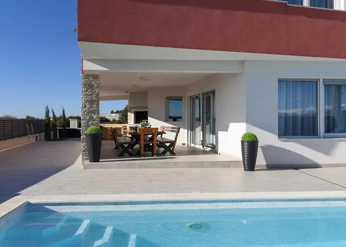 Amfora With Heated Pool, Wellness And Tennis *