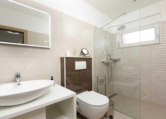 Amfora With Heated Pool, Wellness And Tennis *