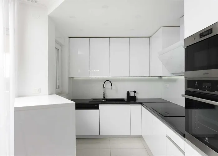 Amfora With Heated Pool, Wellness And Tennis 빌라 *